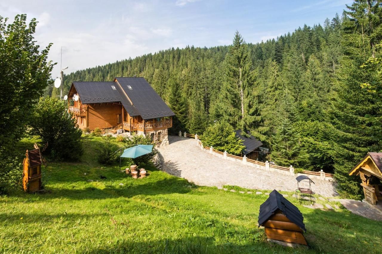 Курортные отели Karpatska Villa Микуличин-19
