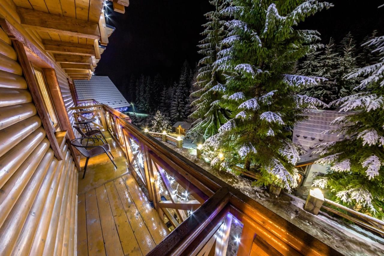 Курортные отели Karpatska Villa Микуличин