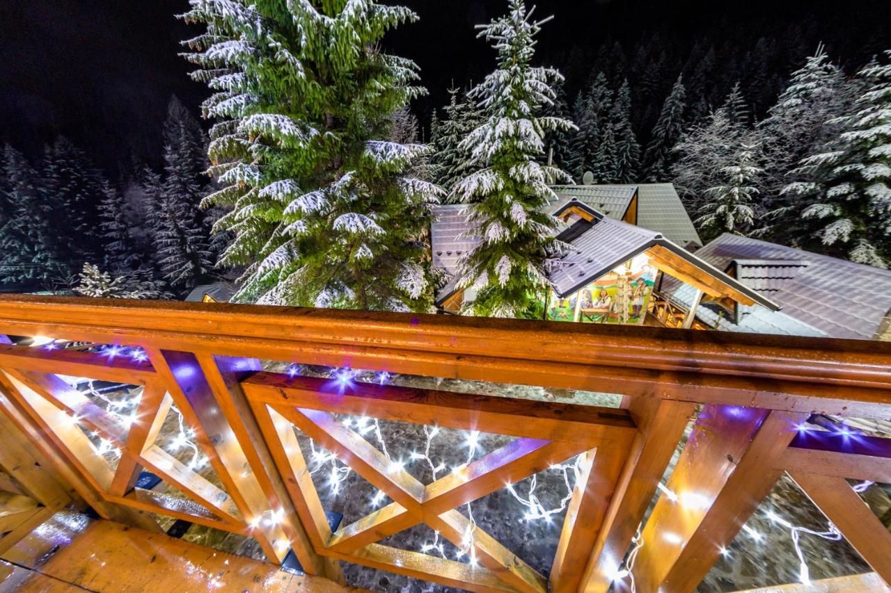 Курортные отели Karpatska Villa Микуличин-24