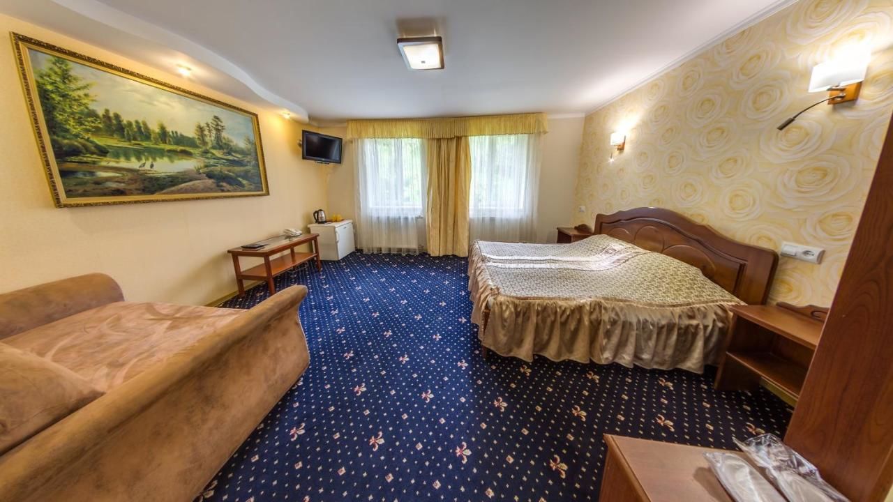 Курортные отели Karpatska Villa Микуличин