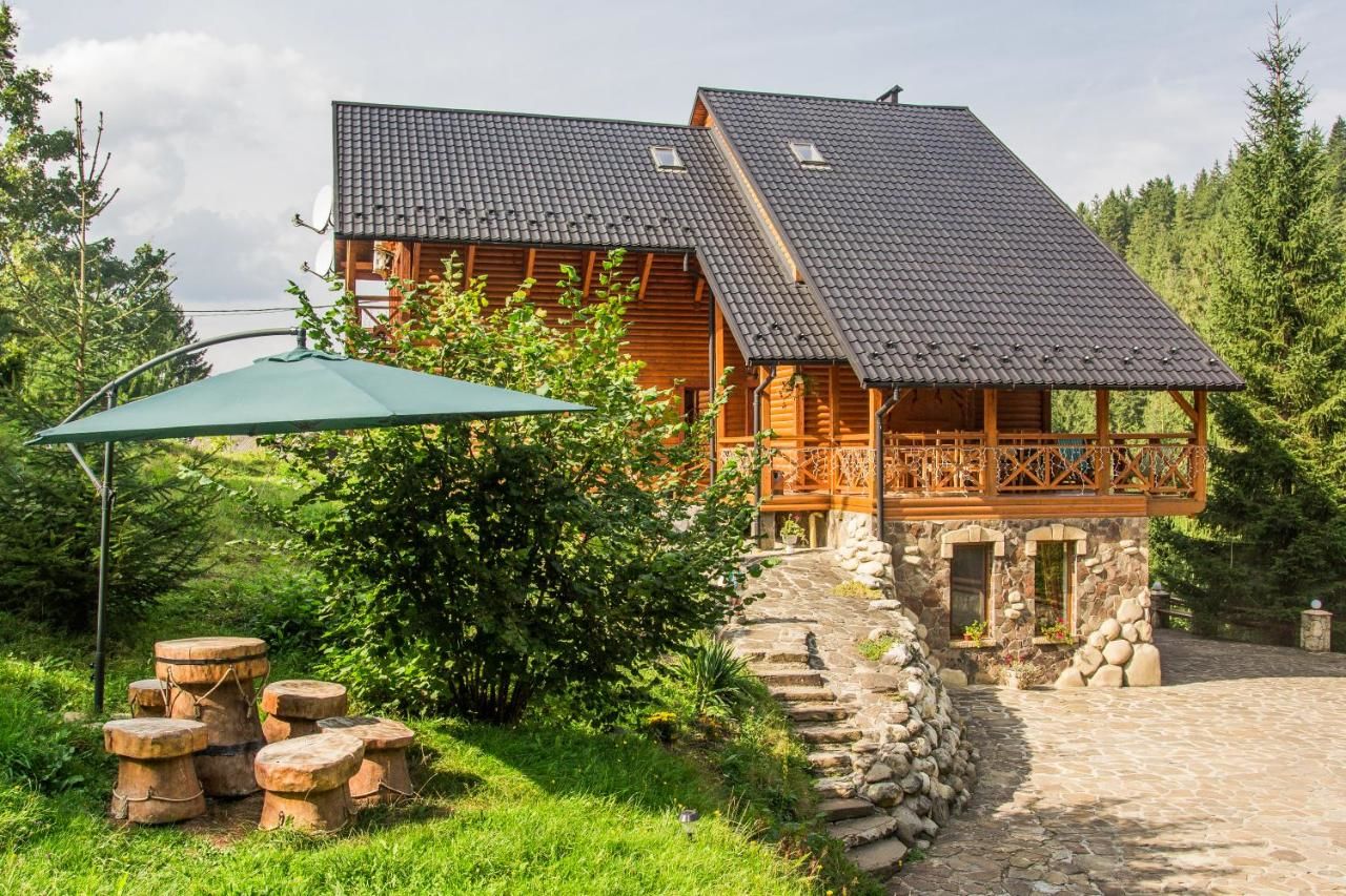 Курортные отели Karpatska Villa Микуличин-12